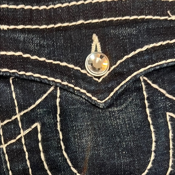 TRUE RELIGION Like New Disco Becky Bootcut Mid Rise Bold White Stitching Size 32 - Picture 7 of 10